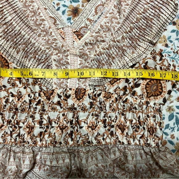 NWT! Rachel Zoe Tan and Brown Smocked Boho Top - Picture 7 of 8